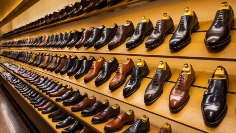 Indian Footwear Market to reach US$ 23 Billion by FY28