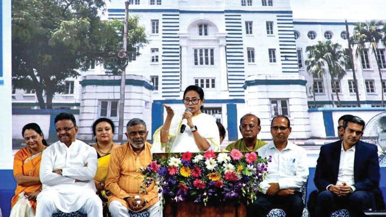 West Bengal CM Inaugurates 'Shilpanna' MSME Hub For Leather & Cottage Industries In Alipore