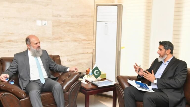 Pakistan Leather Industry Meets Commerce Minister Seeking Tax Relief and Reforms