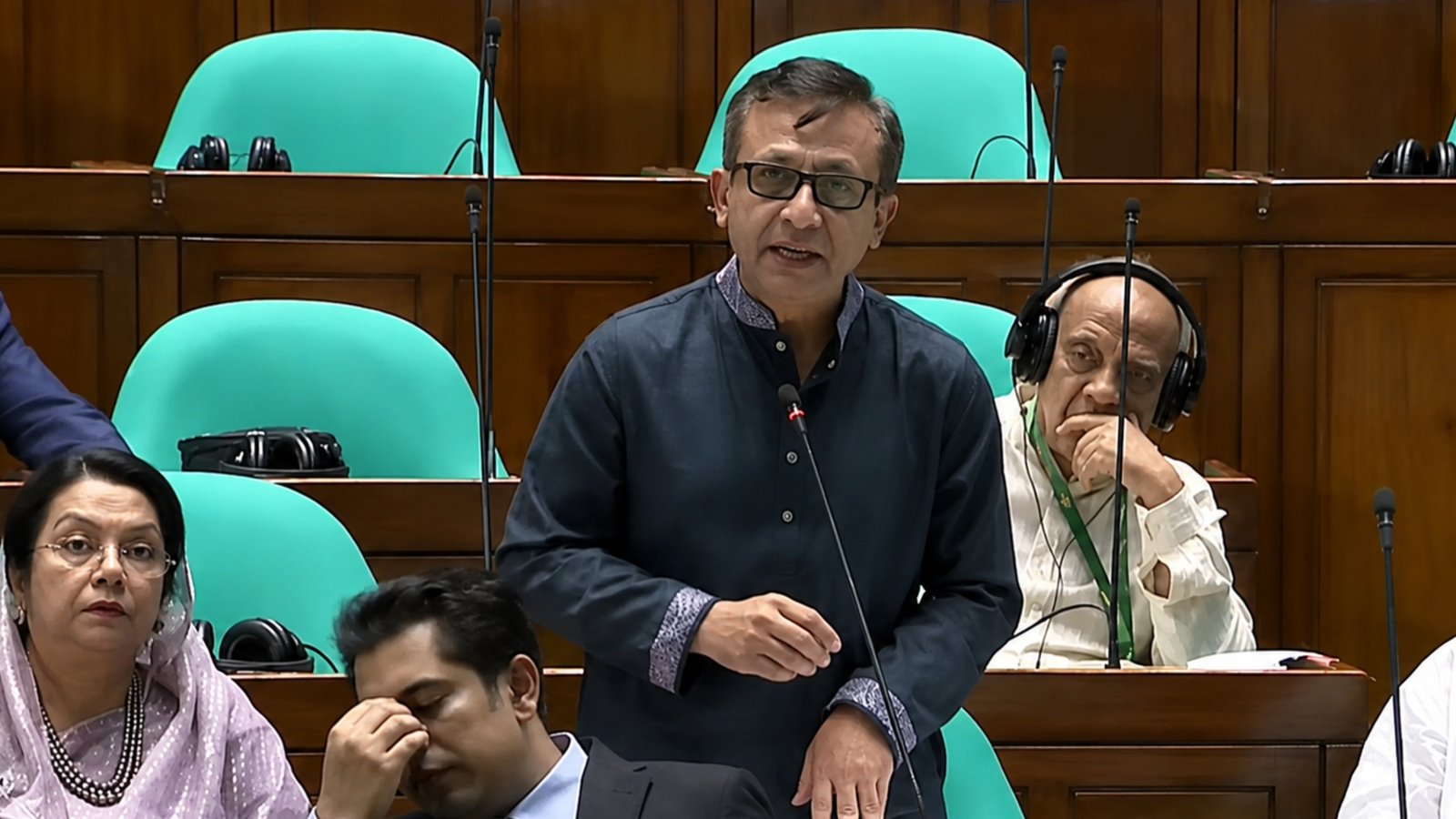 Bangladesh Leather Industry Can Cross $10 Billion Export Mark Says Commerce Minister in Parliament