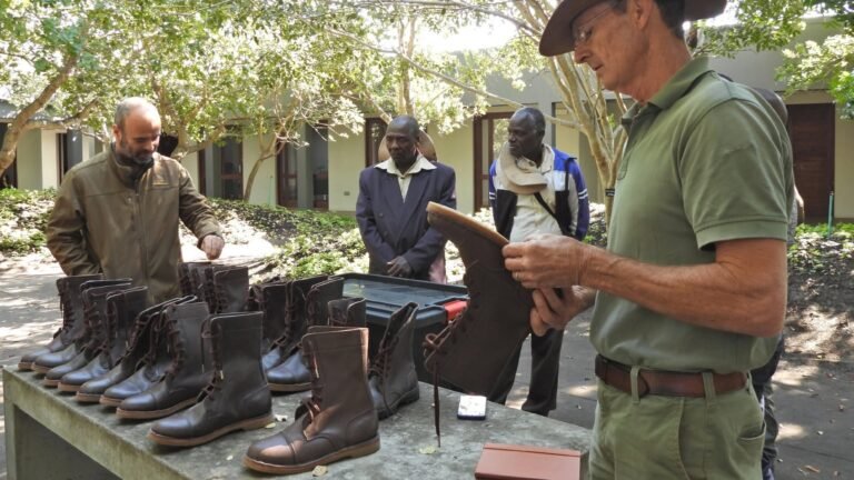 Mozambique's Maputo National Park Tests Locally Made Leather Boots for Rangers to Support Local Communities